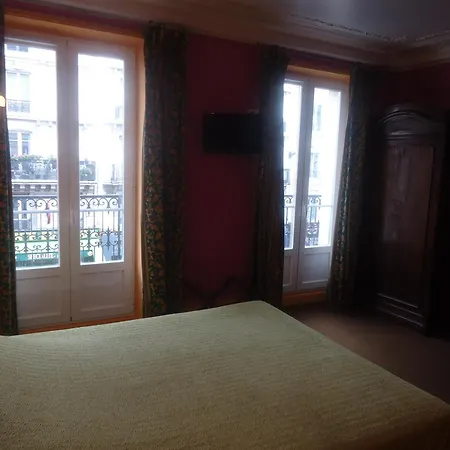 Hotel Des Belges-2